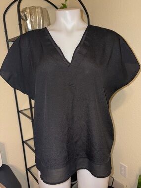 DKNY Black V-Neck Flutter Sleeve Blouse